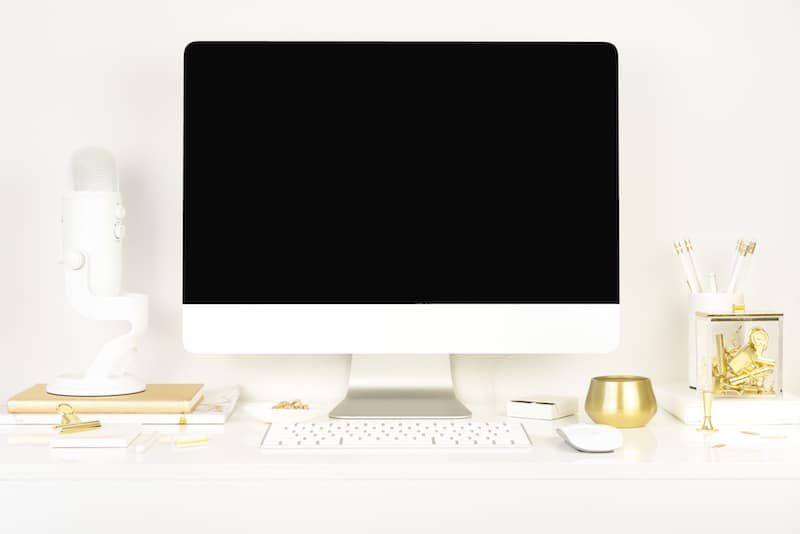 Desktop | Blog Niche Ideas for bloggers